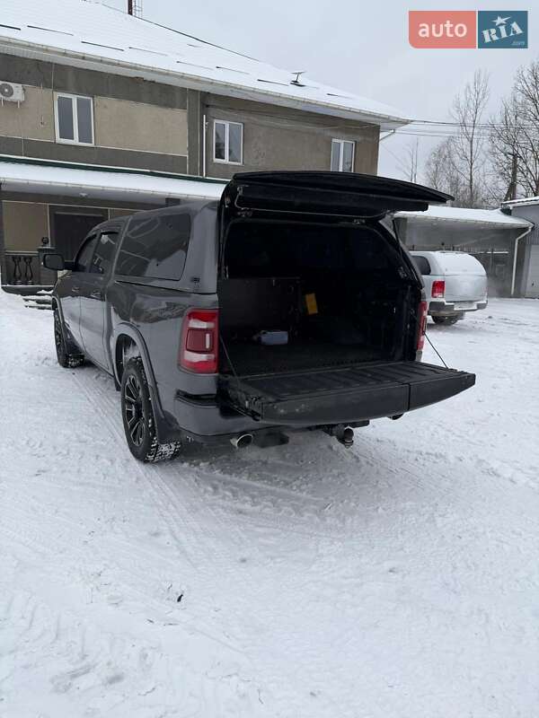 Пикап Ram 1500 2020 в Малине