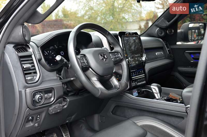 Пикап Ram 1500 2023 в Киеве фото 39 Пикап Ram 1500 2023 в Киеве
