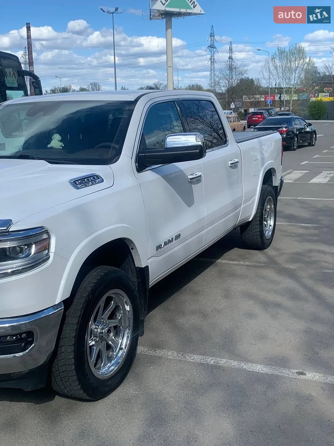 2019 RAM 1500 - мініатюра 2