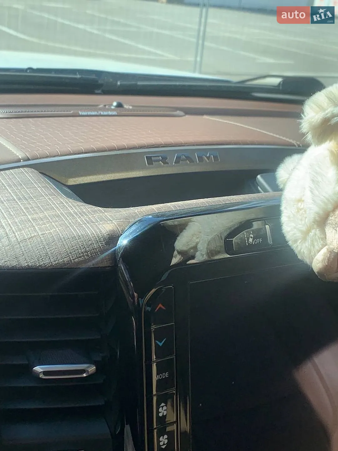 2019 RAM 1500 - мініатюра 42