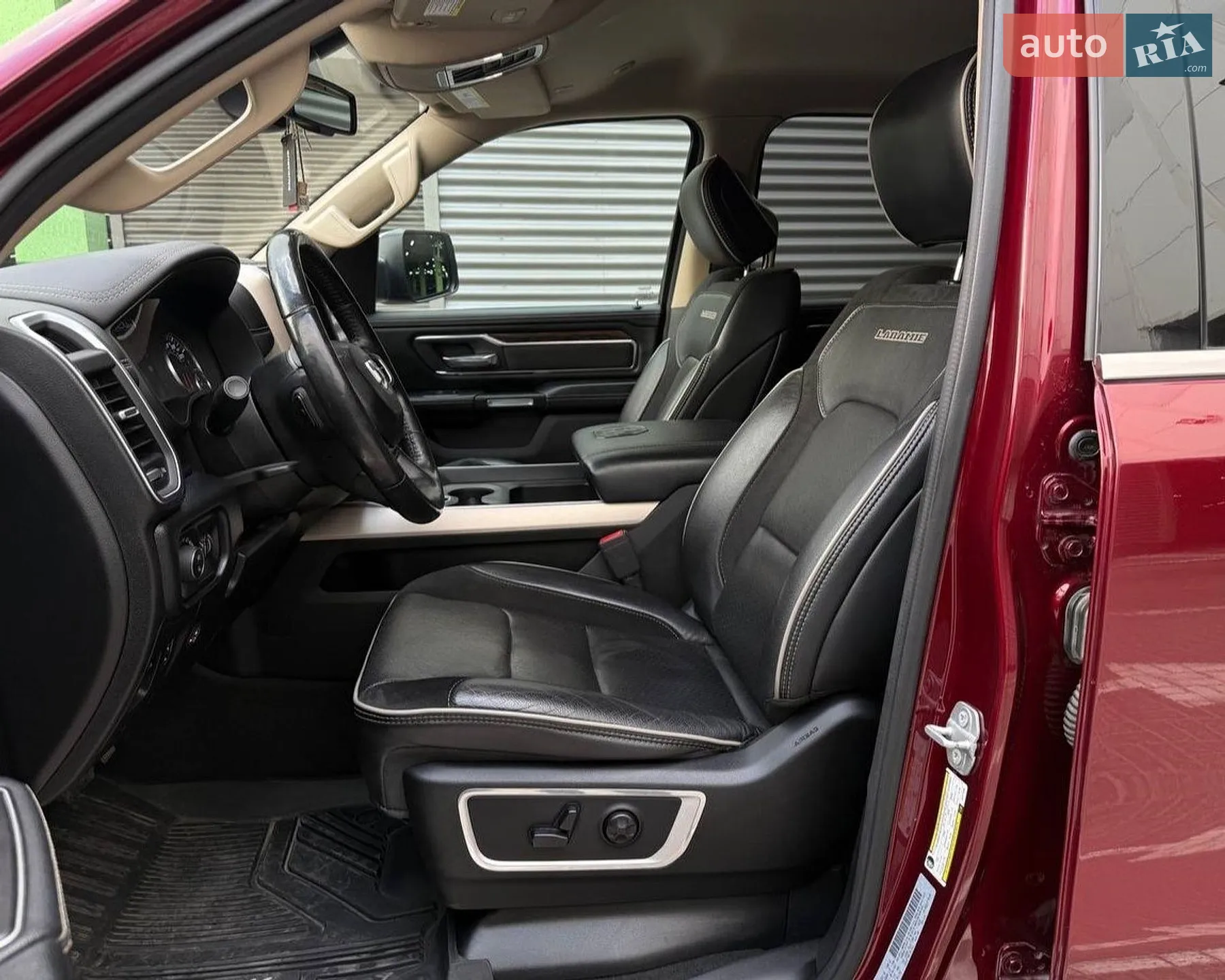 2019 RAM 1500 - мініатюра 11