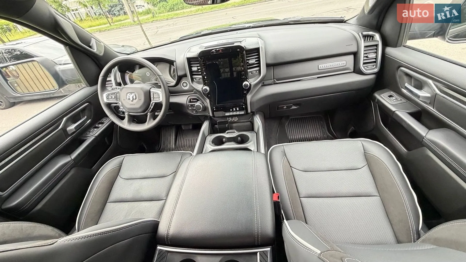 2024 RAM 1500 - мініатюра 28