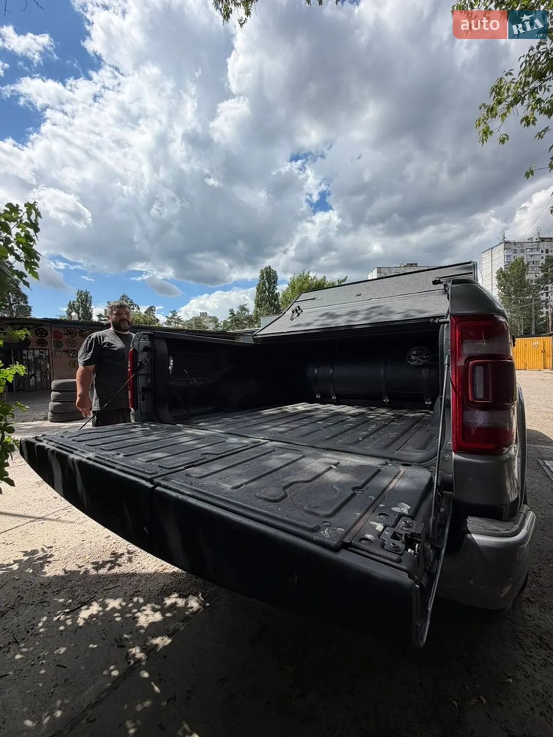 2019 RAM 1500 - мініатюра 3