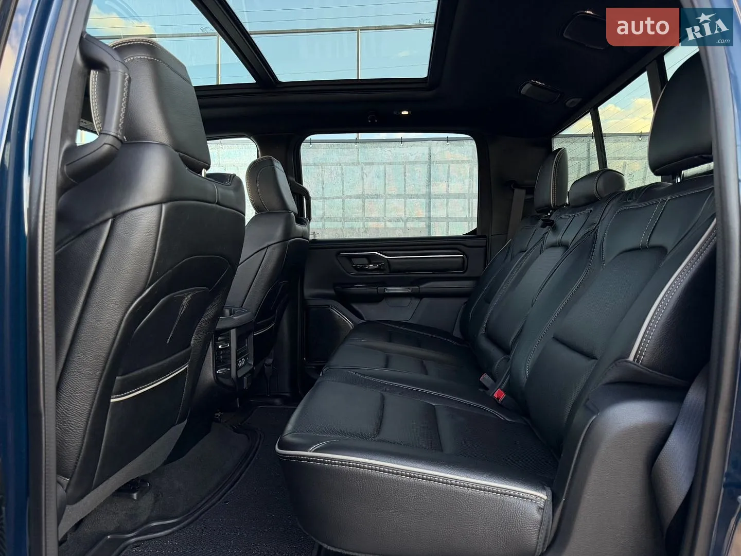 2022 RAM 1500 - мініатюра 42