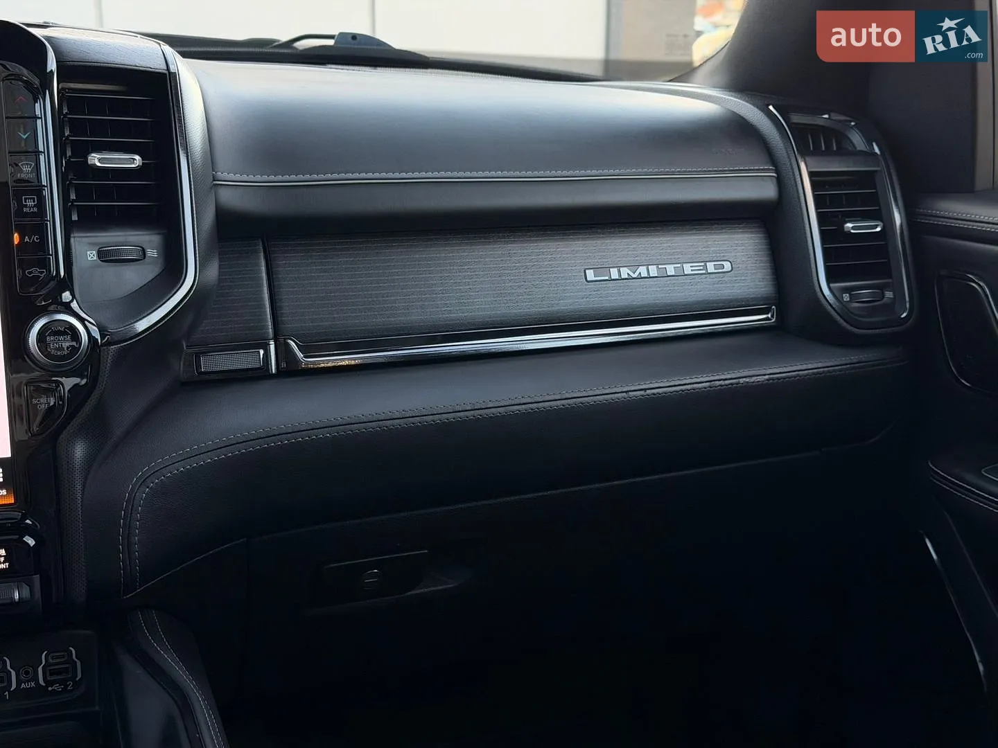 2022 RAM 1500 - мініатюра 49