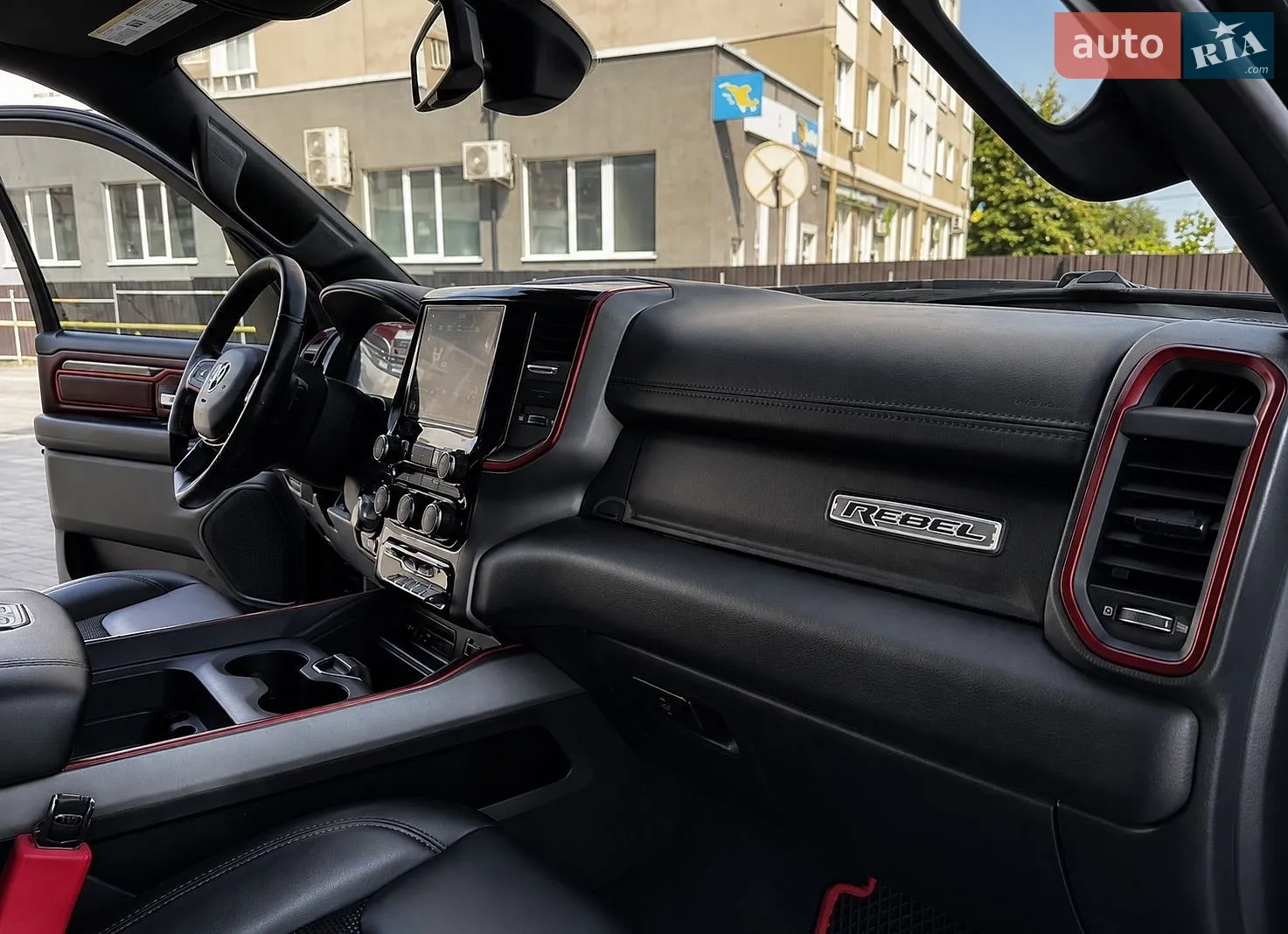 2018 RAM 1500 - мініатюра 10