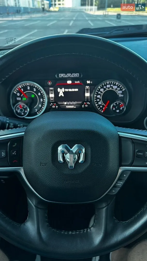 2022 RAM 1500 - мініатюра 21