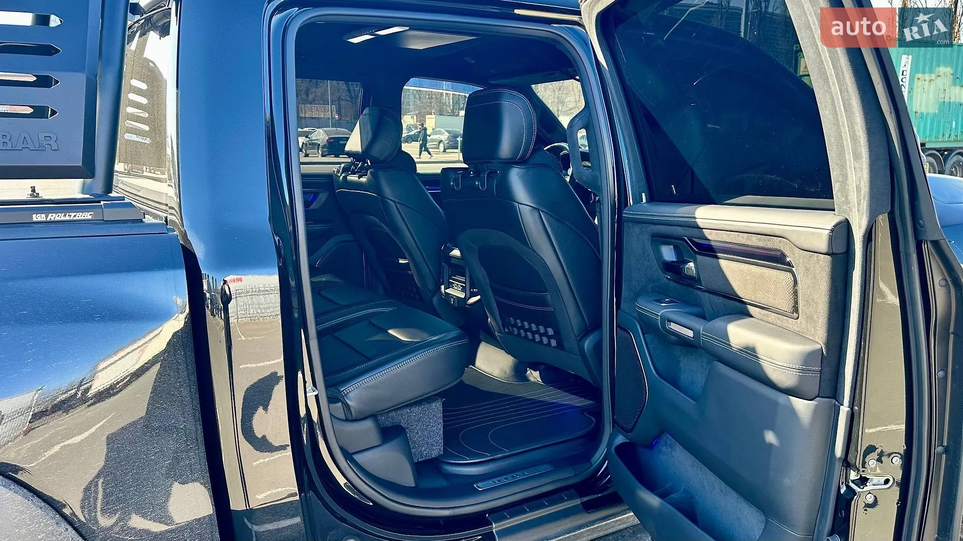 2023 RAM 1500 - мініатюра 41
