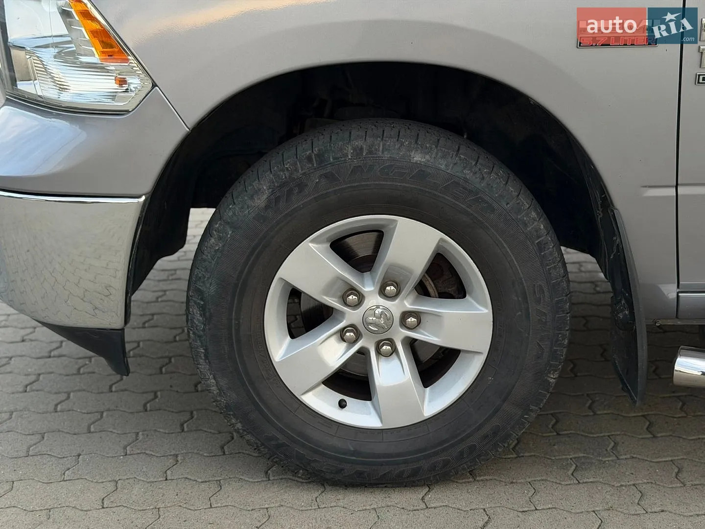 2019 RAM 1500 - мініатюра 16