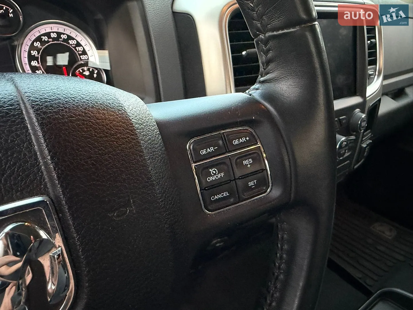 2019 RAM 1500 - мініатюра 40