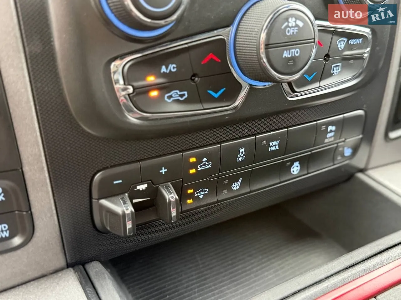 2017 RAM 1500 - мініатюра 16