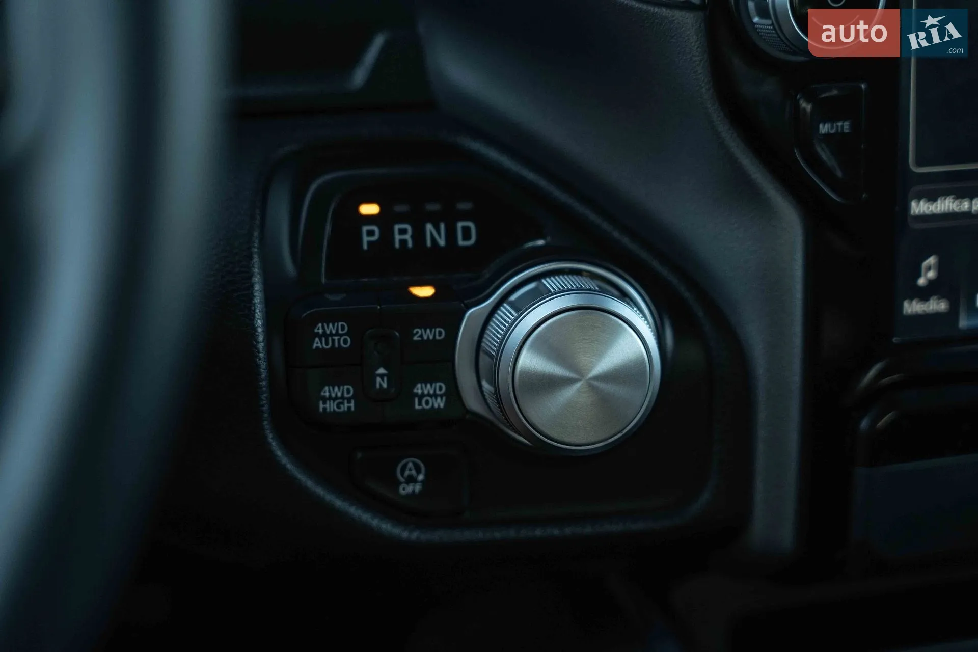 2023 RAM 1500 - мініатюра 38