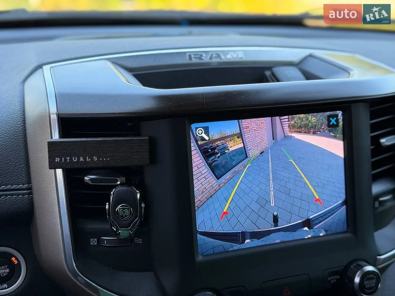 2021 RAM 1500 - мініатюра 24