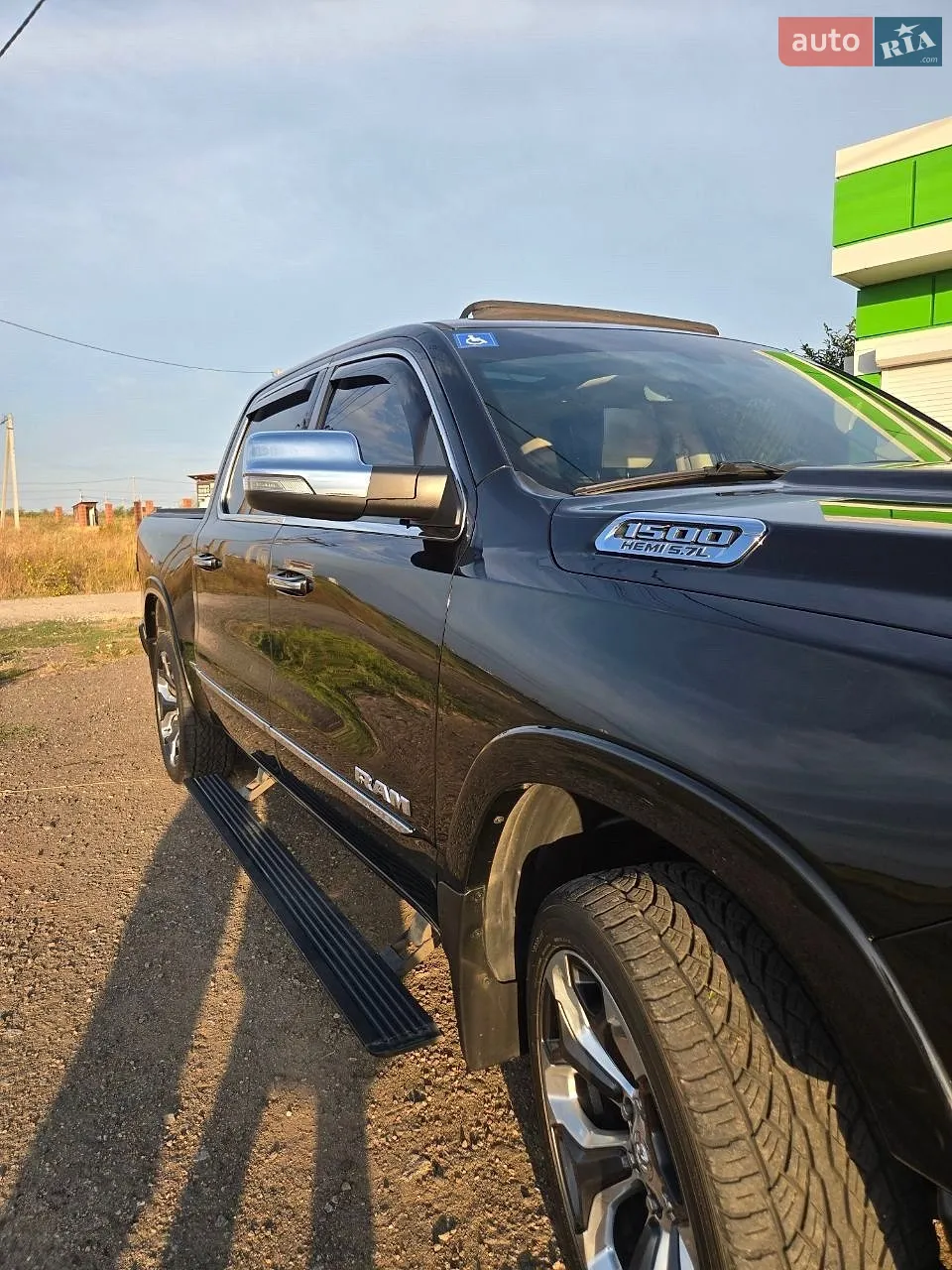 2019 RAM 1500 - мініатюра 4