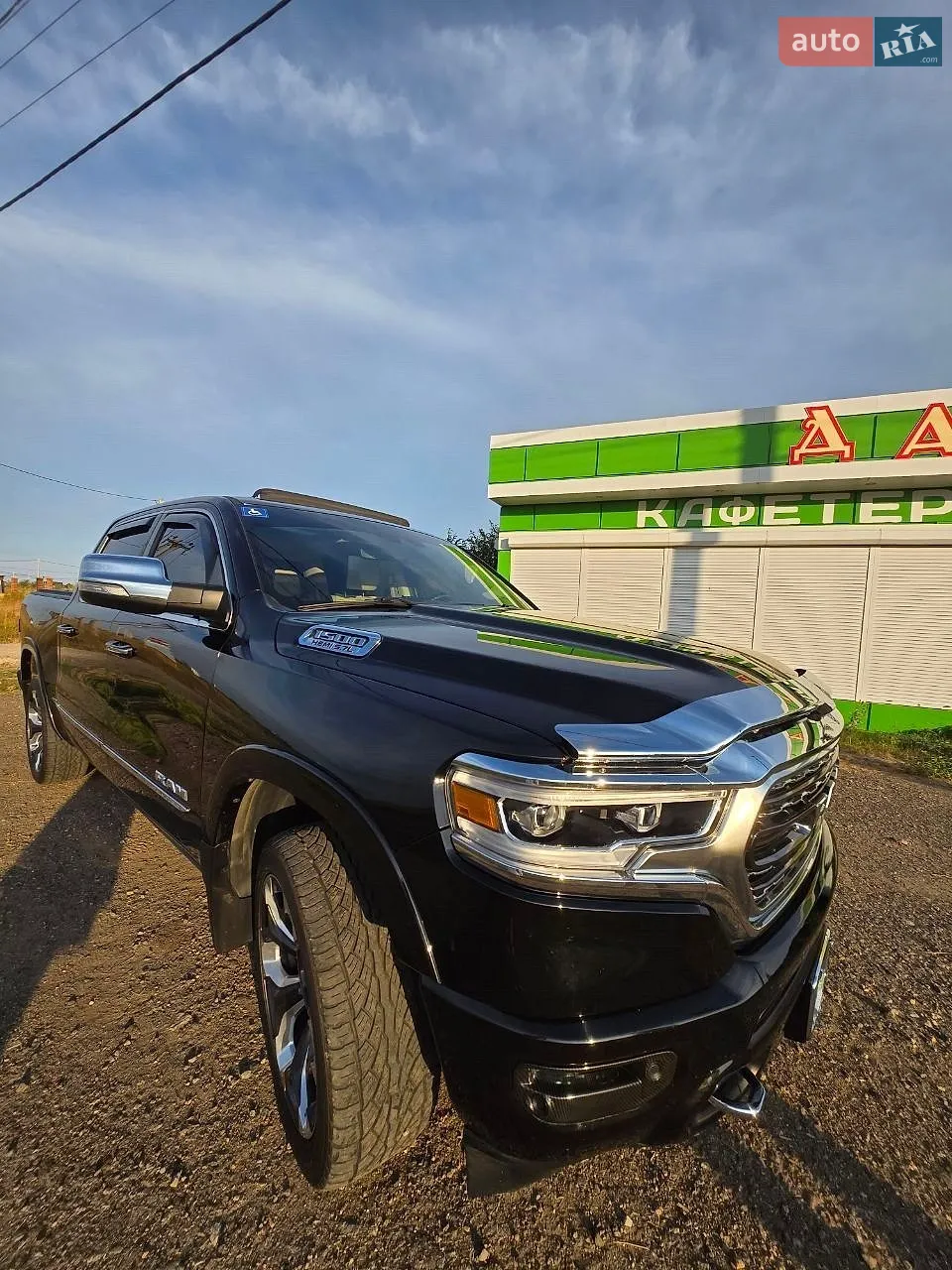 2019 RAM 1500 - мініатюра 3
