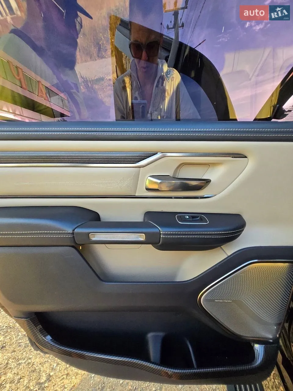 2019 RAM 1500 - мініатюра 16