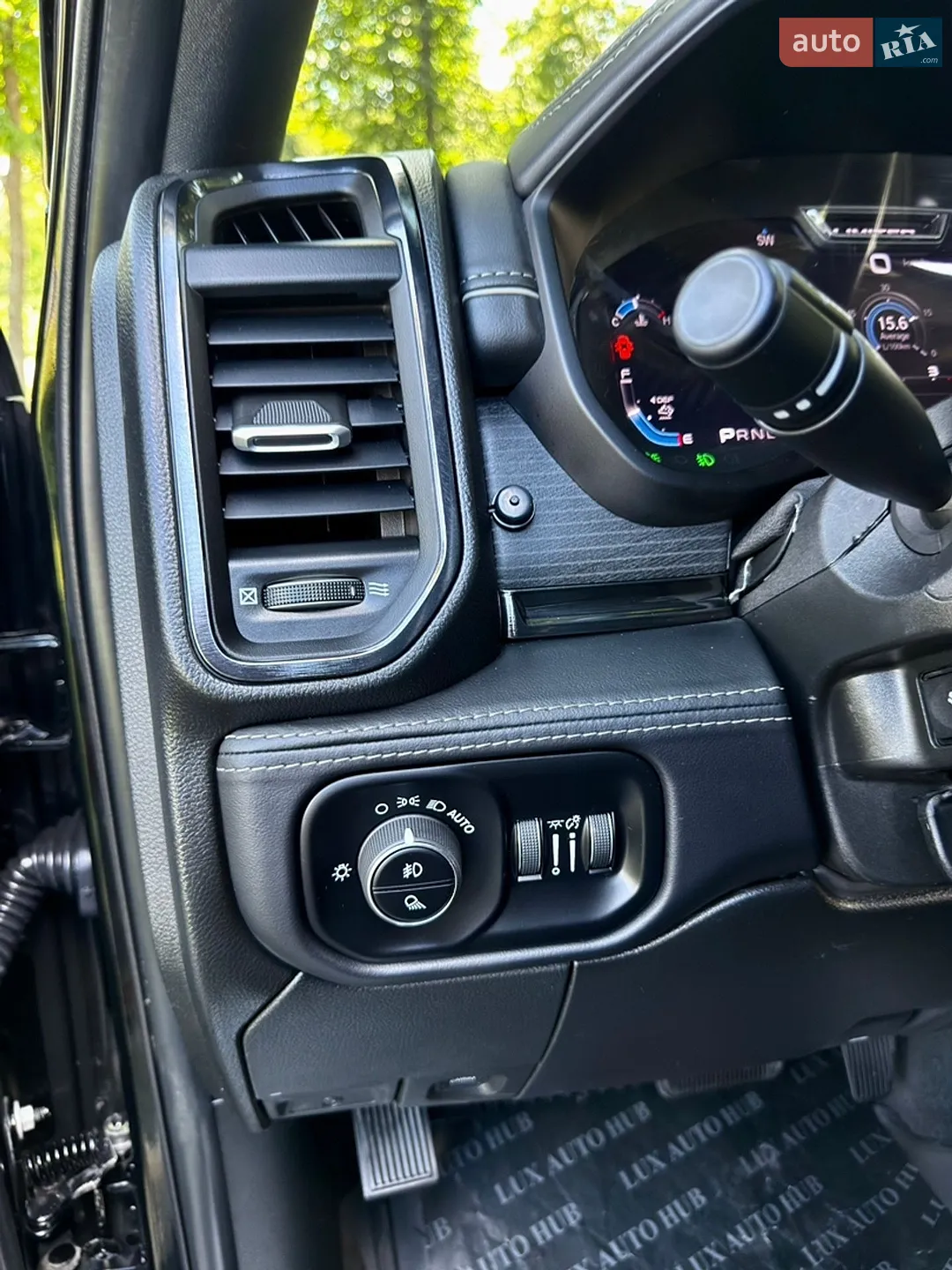 2024 RAM 2500 - мініатюра 140
