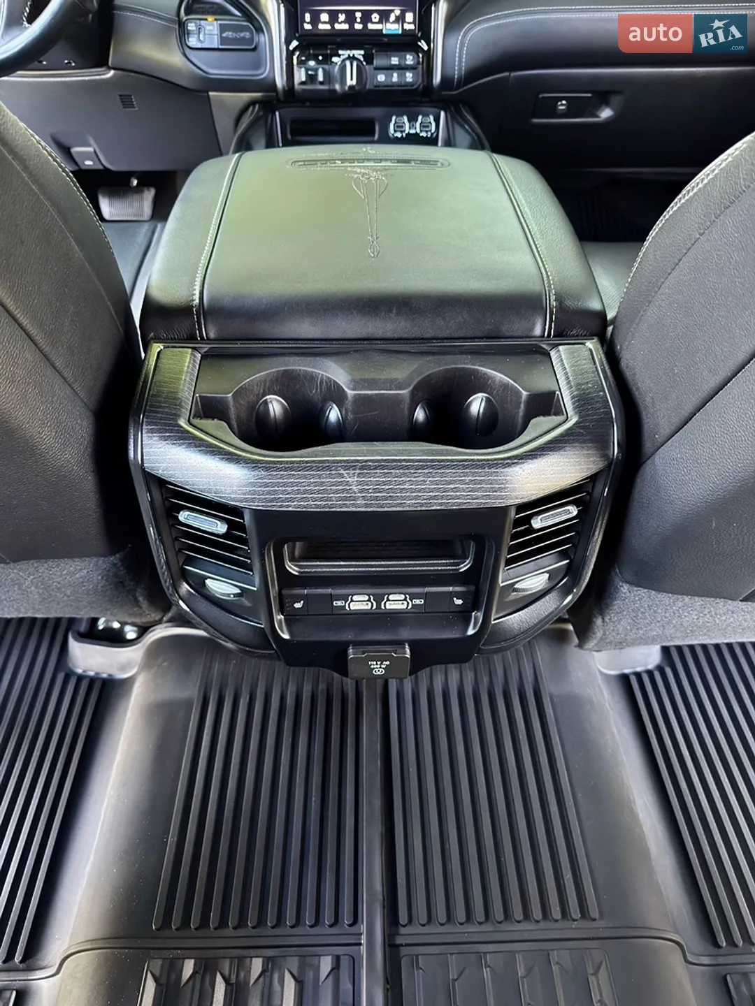 2024 RAM 2500 - мініатюра 198