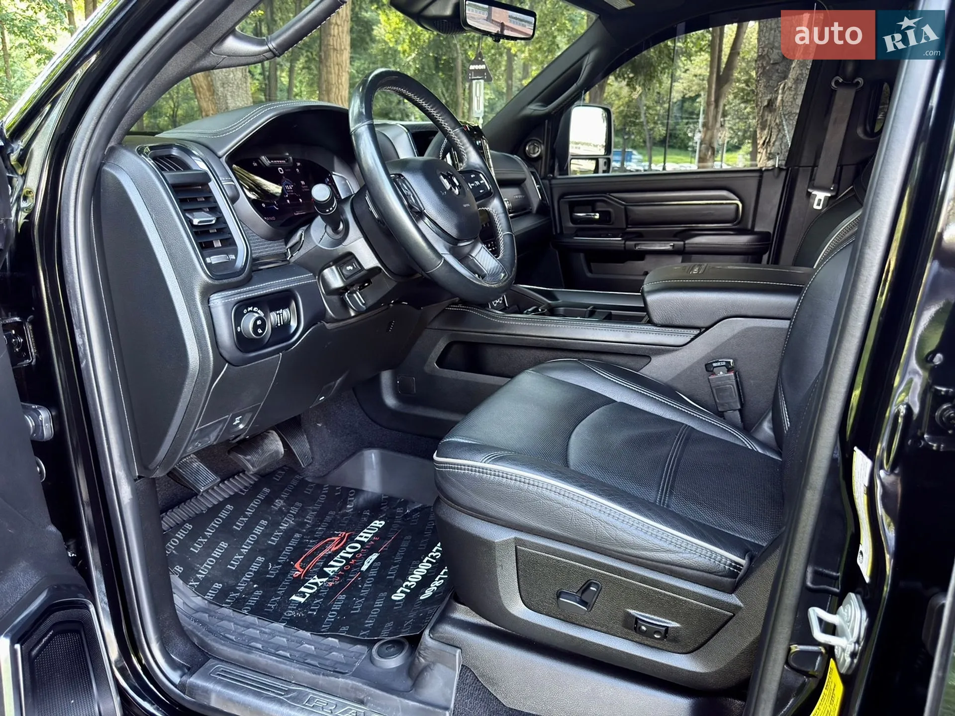 2024 RAM 2500 - мініатюра 201