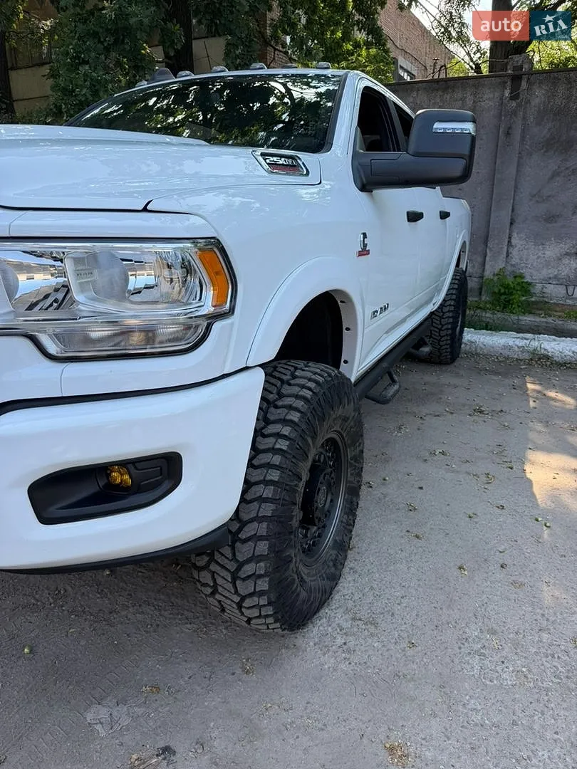2024 RAM 2500 - мініатюра 19