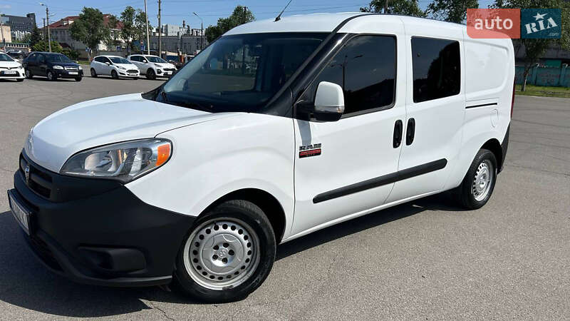 Универсал Ram Promaster City 2016 в Киеве фото 9 Универсал Ram Promaster City 2016 в Киеве