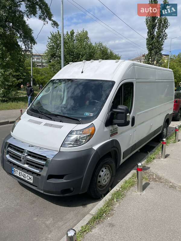 Грузовой фургон Ram Promaster 2017 в 