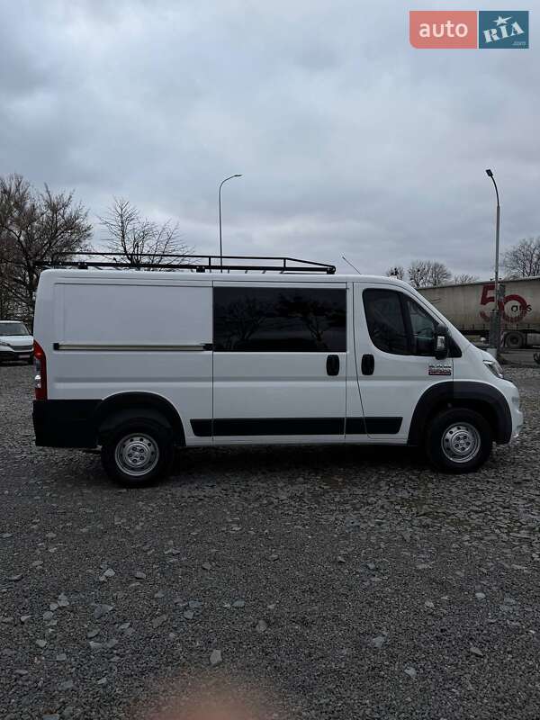 Вантажопасажирський фургон Ram Promaster 2020 в Бродах фото 8 Вантажопасажирський фургон Ram Promaster 2020 в Бродах