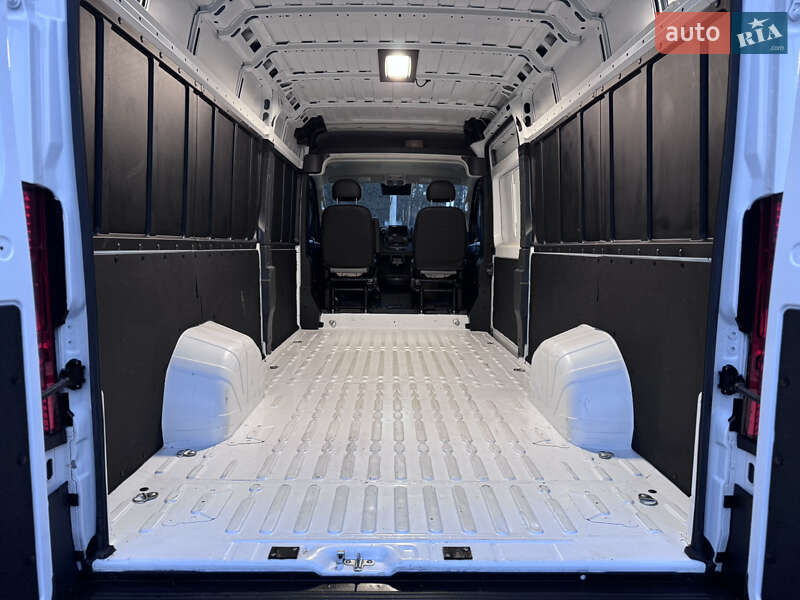 Грузовой фургон Ram Promaster 2024 в Киеве фото 18 Грузовой фургон Ram Promaster 2024 в Киеве