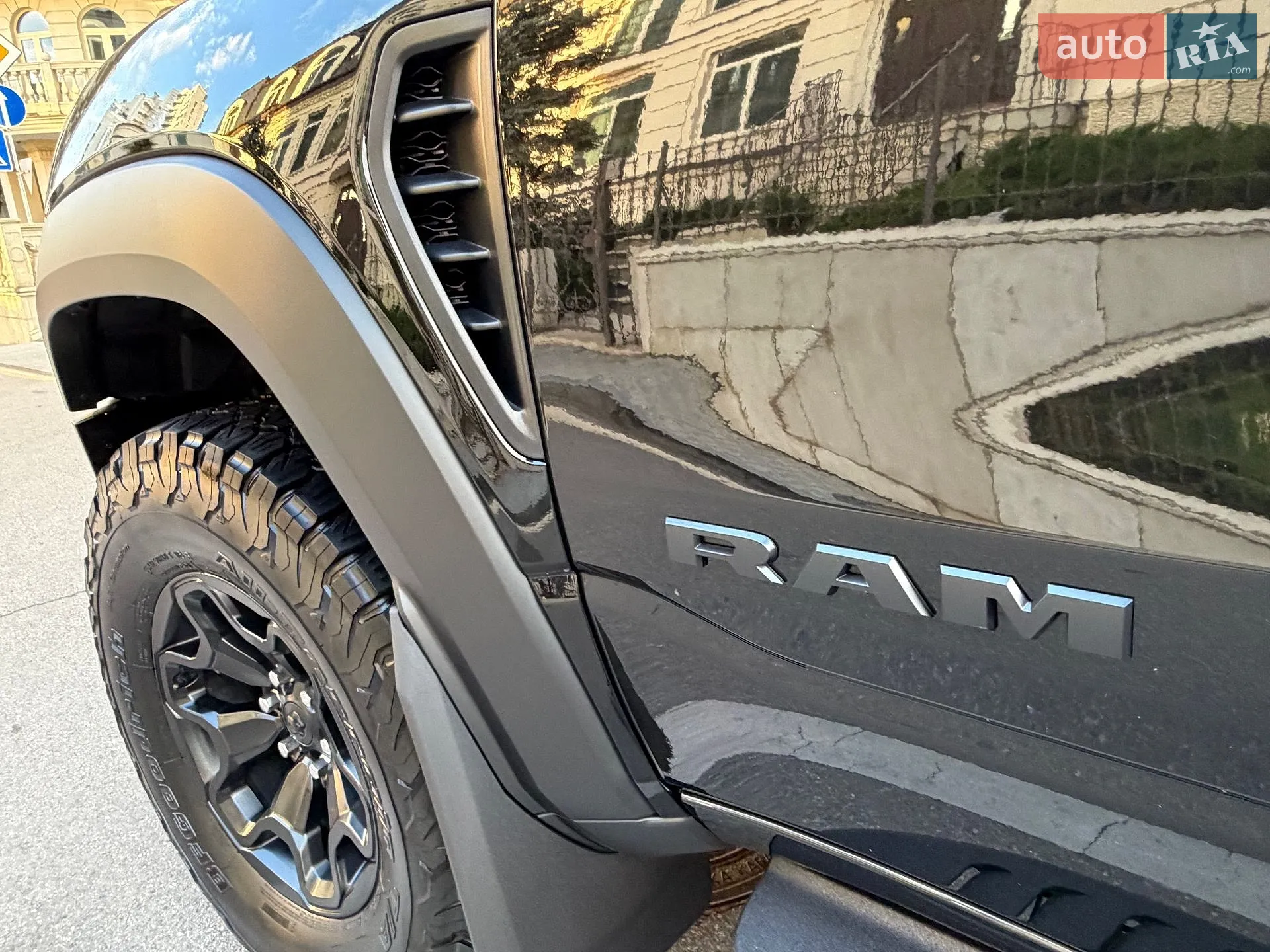 2023 RAM 1500 - мініатюра 31