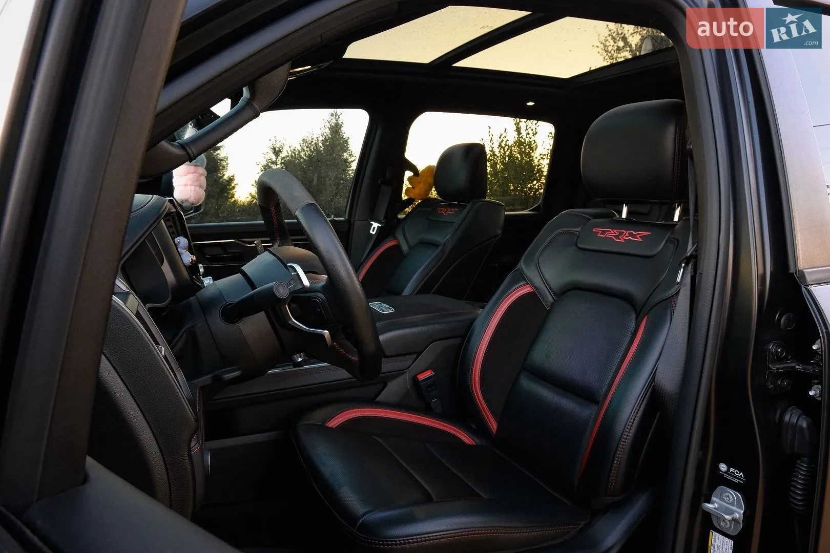 2021 RAM 1500 - мініатюра 20