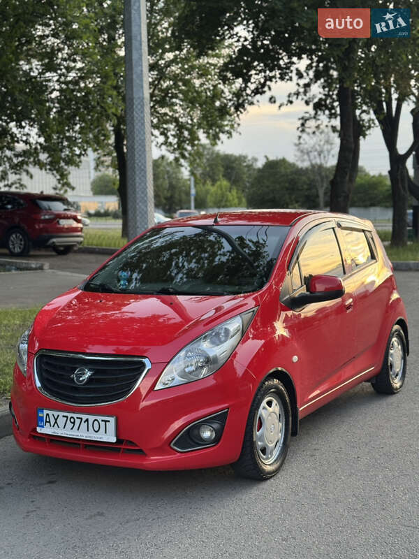 Хетчбек Ravon R2 2017 в 