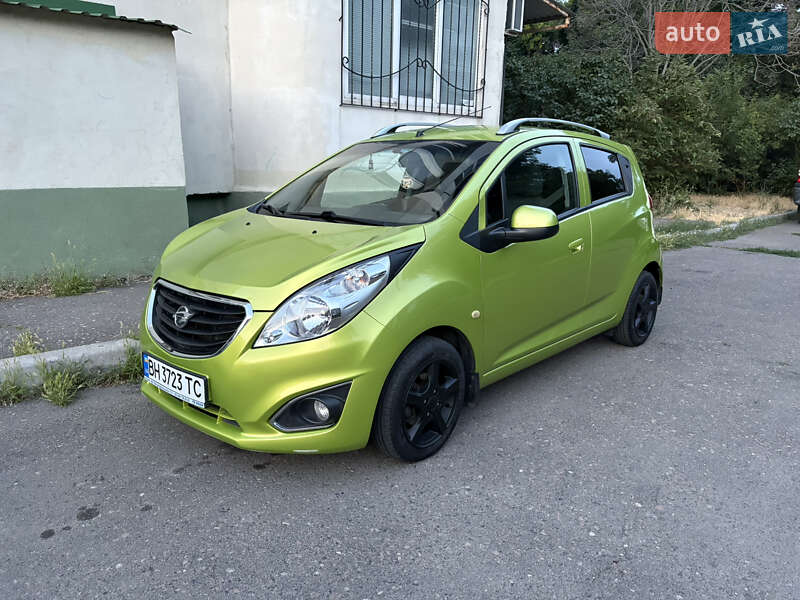 Хэтчбек Ravon R2 2016 в 