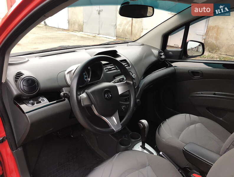 Хетчбек Ravon R2 2017 в П'ятихатках фото 14 Хетчбек Ravon R2 2017 в П'ятихатках