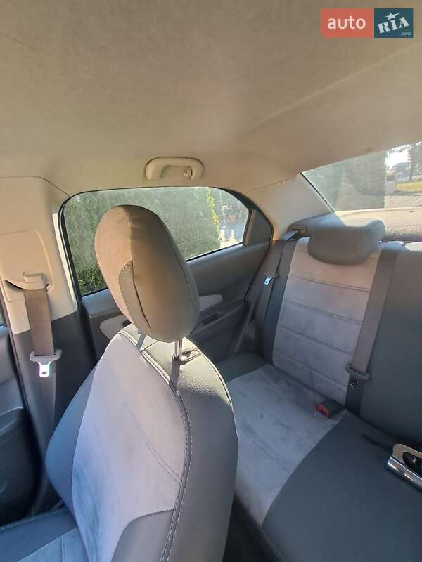 Седан Ravon R4 2020 в Киеве