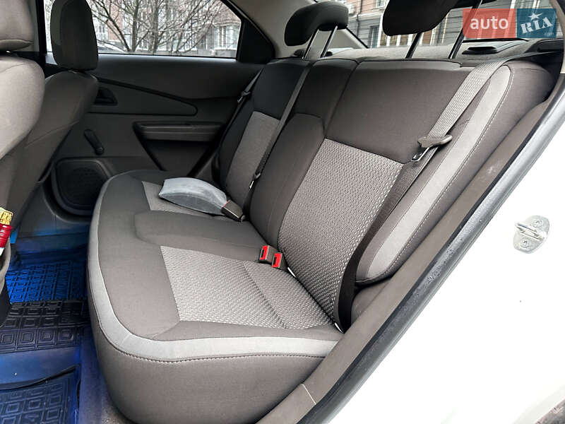 Седан Ravon R4 2017 в Киеве фото 52 Седан Ravon R4 2017 в Киеве