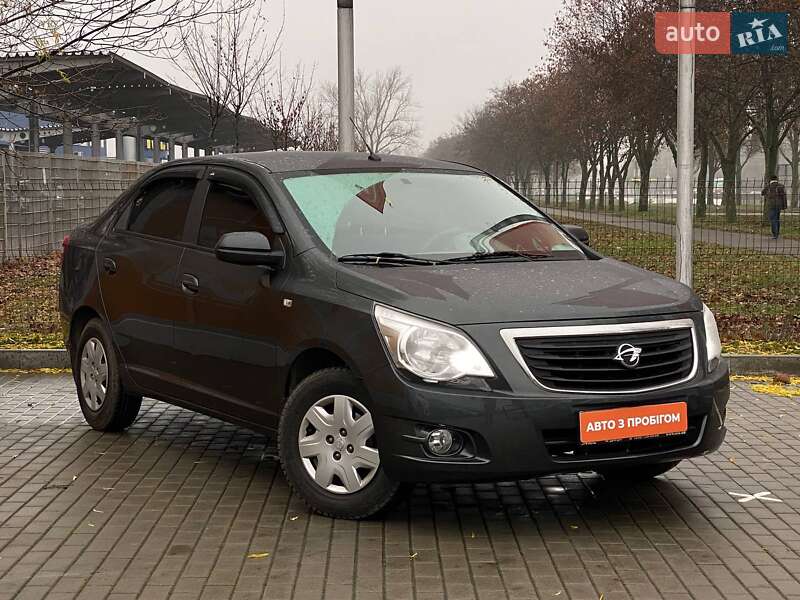 Седан Ravon R4 2017 в Дніпрі