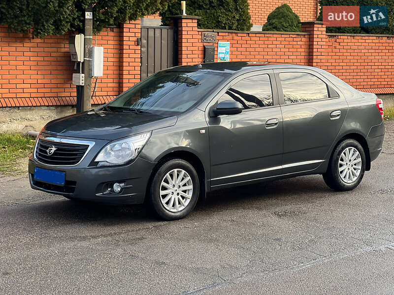 Седан Ravon R4 2017 в Киеве