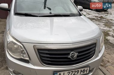 Седан Ravon R4 2020 в Вишневом