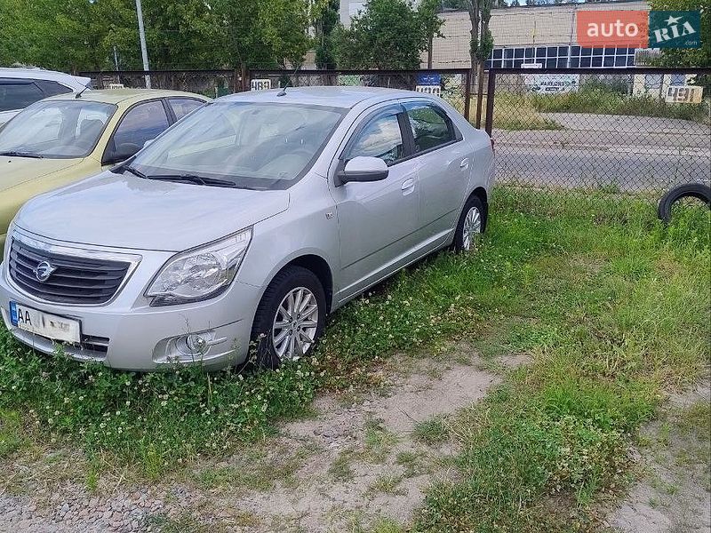 Ravon R4, фото з оголошення
