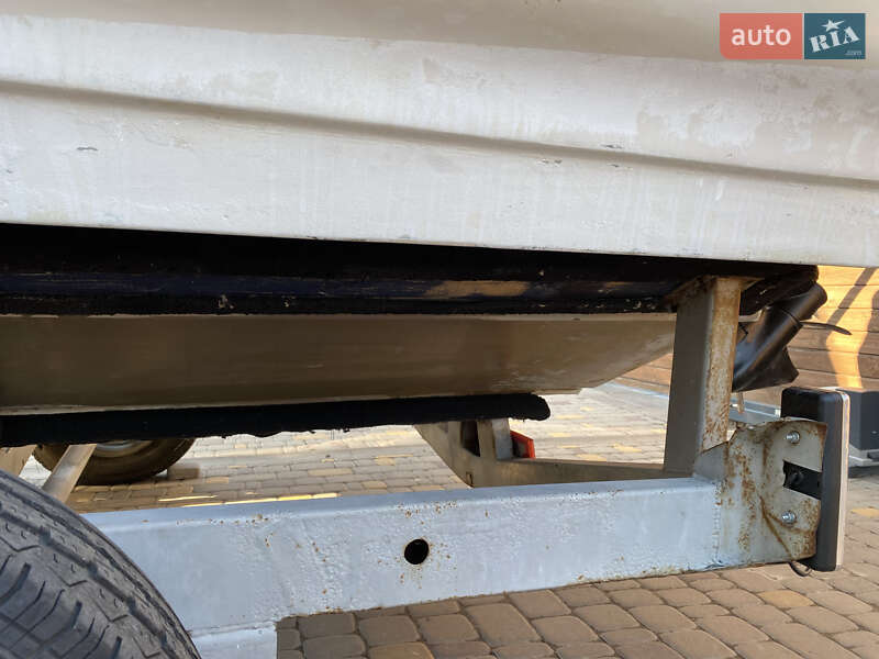 Катер Regal 2150 2001 в Киеве