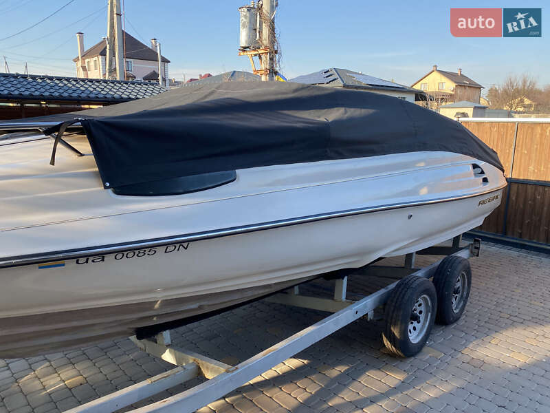 Катер Regal 2150 2001 в Киеве