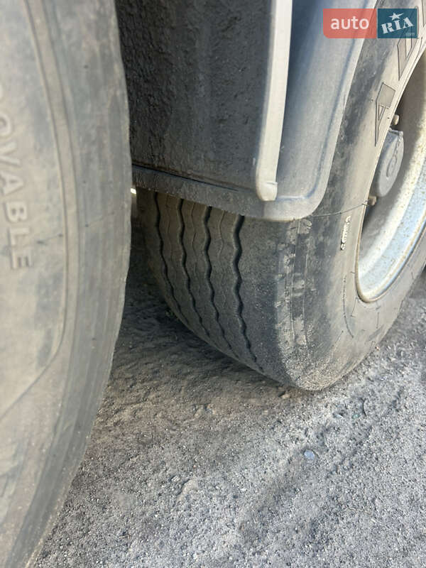 Самоскид напівпричіп Reisch RHKS-35 2006 в Чугуєві