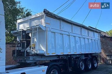 Самоскид напівпричіп Reisch RHKS 1994 в Полтаві