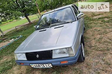 Хэтчбек Renault 11 1986 в Черновцах