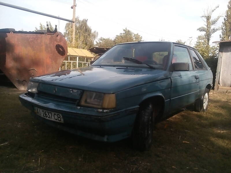 Хэтчбек Renault 11 1988 в Белой Церкви