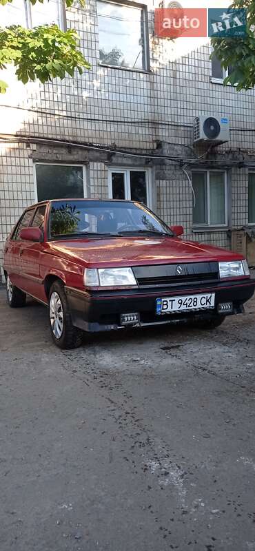 Renault 11 1987