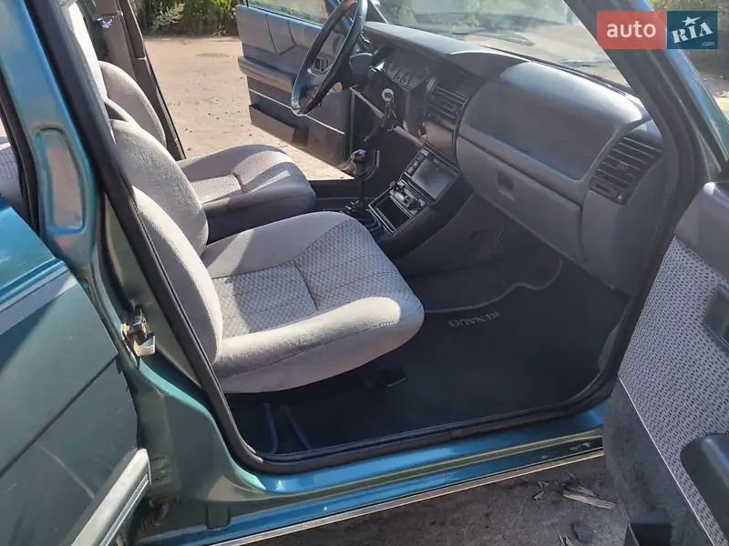 Renault 11 1988