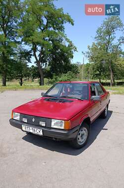 Хэтчбек Renault 11 1985 в Кривом Роге