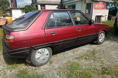 Хэтчбек Renault 11 1989 в 