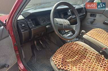 Хэтчбек Renault 11 1989 в 
